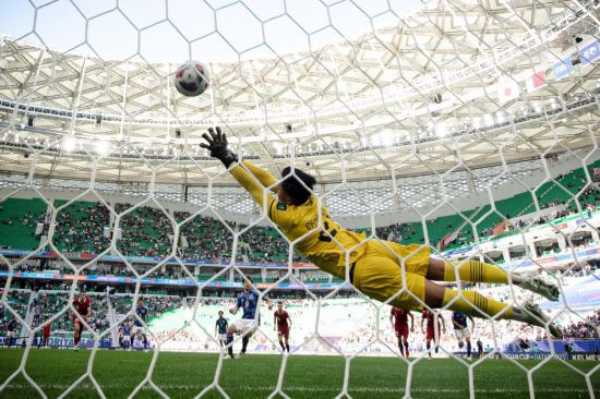 行云流水般 行云流水般