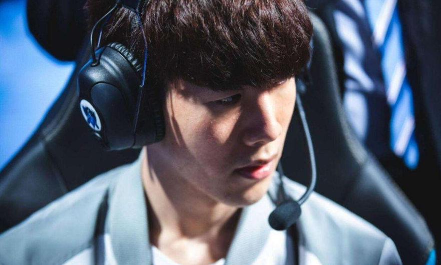 队带来了决 队带来了决