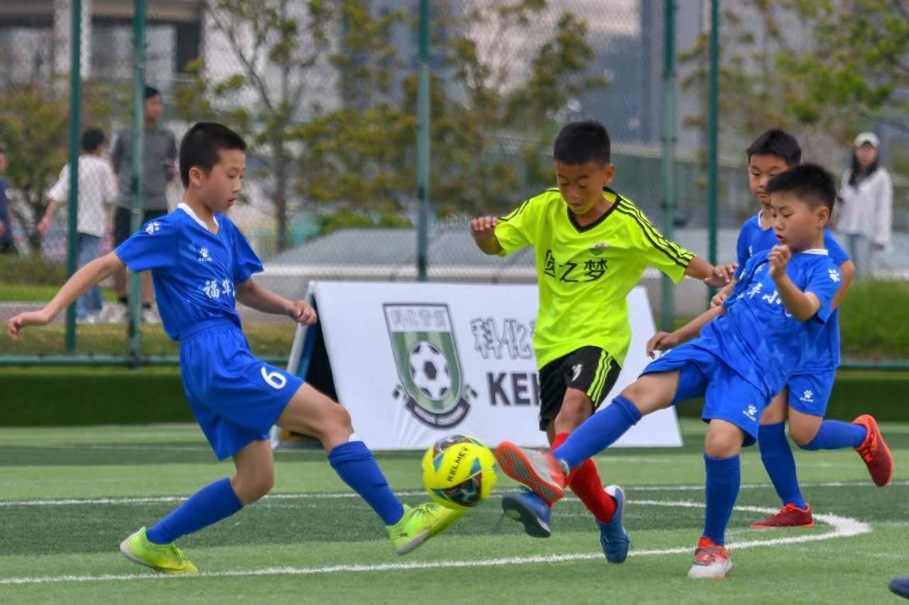 都在赛场上 都在赛场上