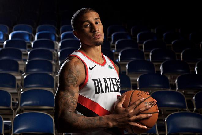 颇具分量的 颇具分量的